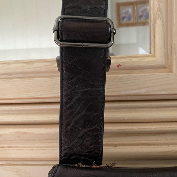 DANIER Patent Leather Metallic Crossbody Bag - Picture 7 of 12